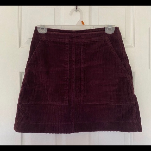 Uniqlo Corduroy mini skirt size 0 / 24 inches wine - Picture 7 of 9